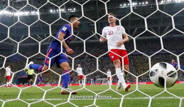 ?i=reuters%2f2018-06-24%2f2018-06-24t195142z_88579089_rc1232b1bad0_rtrmadp_3_soccer-worldcup-pol-col_reuters