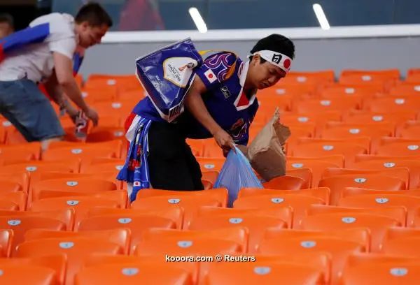 ?i=reuters%2f2018-06-24%2f2018-06-24t171633z_1497543661_rc1e7dadbff0_rtrmadp_3_soccer-worldcup-jpn-sen-cleaners_reuters