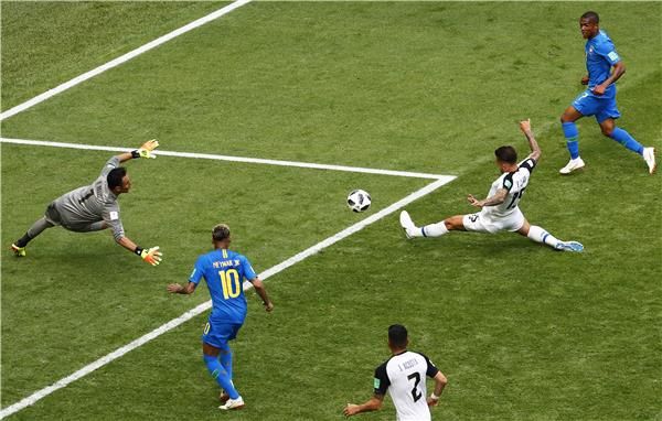  دوجلاس كوستا