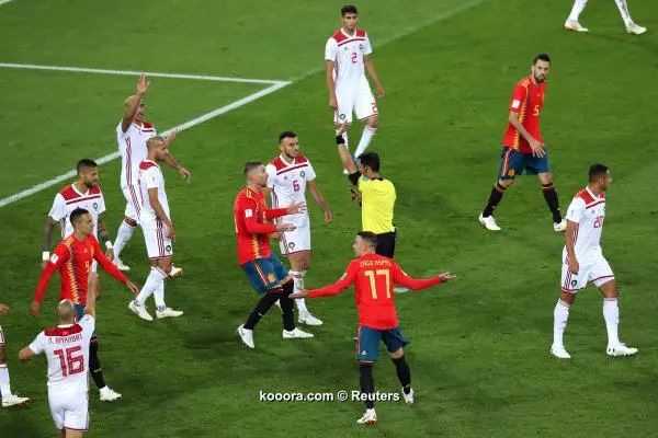 ?i=reuters%2f2018-06-25%2f2018-06-25t202337z_756118495_rc1c7b6c9cf0_rtrmadp_3_soccer-worldcup-esp-mar_reuters