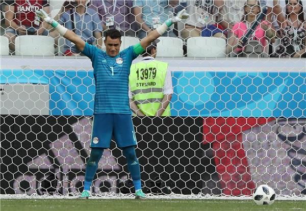 عصام الحضري