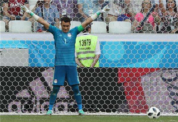 عصام الحضري