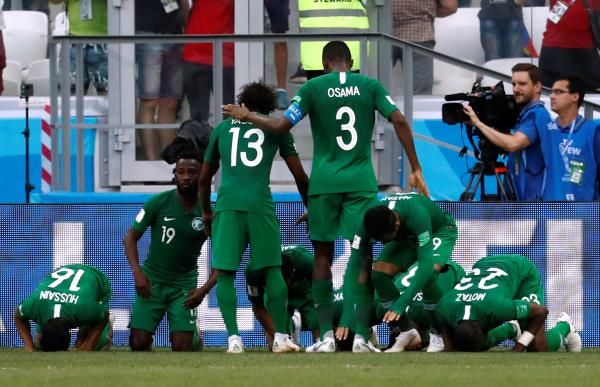 لاعبو منتخب السعودية