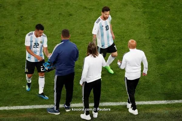 ?i=reuters%2f2018-06-26%2f2018-06-26t193716z_533505068_rc1de12e1fc0_rtrmadp_3_soccer-worldcup-nga-arg_reuters