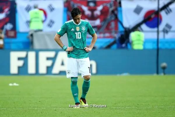 ?i=reuters%2f2018-06-27%2f2018-06-27t161625z_1692958059_rc1f77e4a010_rtrmadp_3_soccer-worldcup-kor-ger_reuters