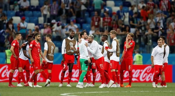 لاعبو سويسرا