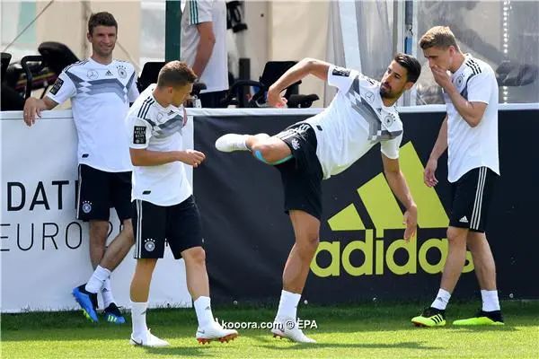 ?i=epa%2fsoccer%2f2018-05%2f2018-05-26%2f2018-05-26-06764146_epa