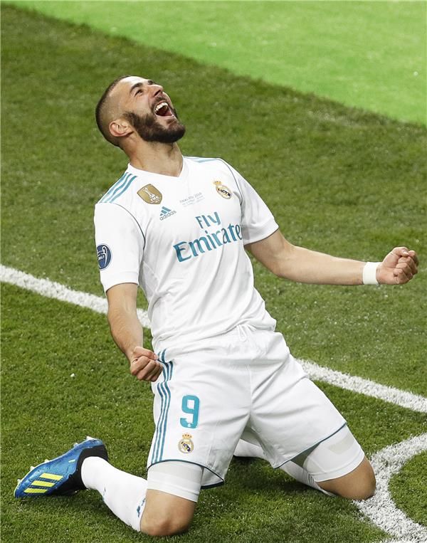 كريم بنزيما