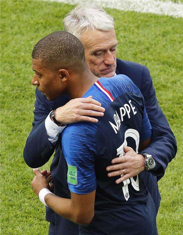 ديشامب ومبابي