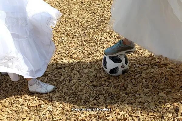 ?i=reuters%2f2018-06-30%2f2018-06-30t162313z_85076741_rc1c58e98c30_rtrmadp_3_soccer-worldcup-brides-soccer_reuters