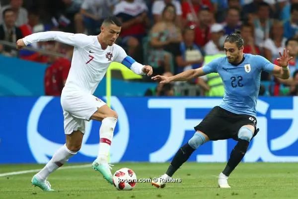 ?i=reuters%2f2018-06-30%2f2018-06-30t193248z_577708193_rc1fb638ef90_rtrmadp_3_soccer-worldcup-ury-por_reuters