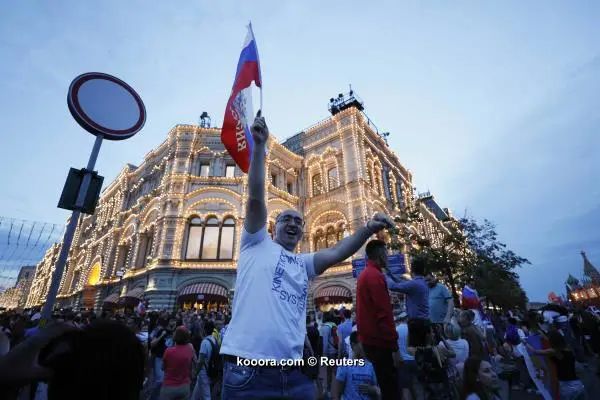 ?i=reuters%2f2018-07-01%2f2018-07-01t182708z_768594555_up1ee711f975g_rtrmadp_3_soccer-worldcup-esp-rus-fans-reactions_reuters