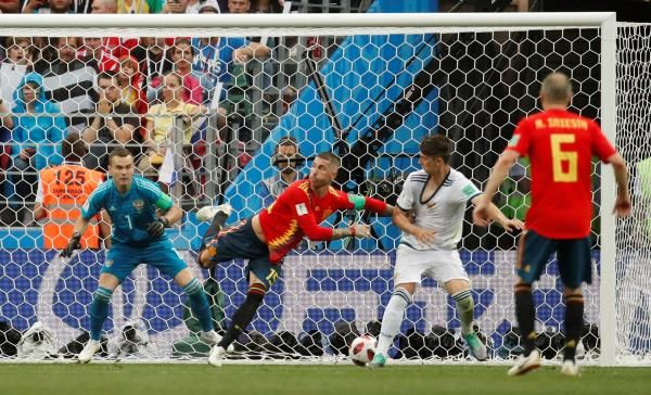 من مباراة إسبانيا ةرةسيا