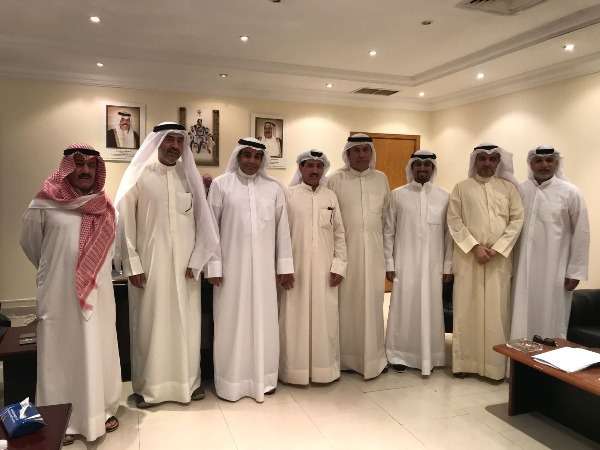 من الاجتماع