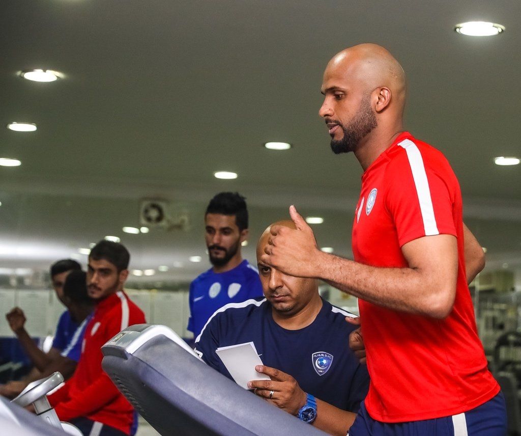 لاعبو الهلال