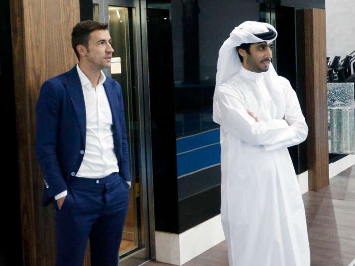 جابي فرنانديز لدى وصوله قطر