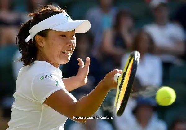 ?i=reuters%2f2018-07-03%2f2018-07-03t172300z_54153821_rc158128cc00_rtrmadp_3_tennis-wimbledon-halep_reuters