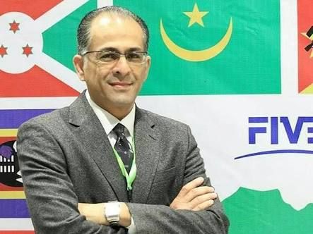 خالد ناصف