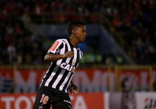  خوان كازاريس