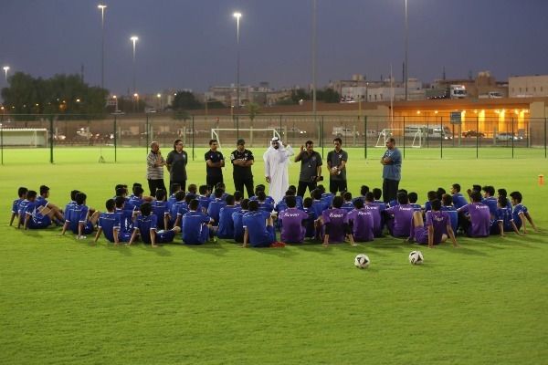 من تدريب الفريق