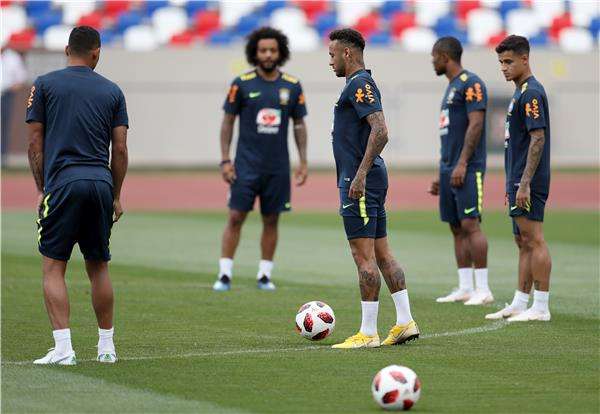 لاعبو منتخب البرازيل