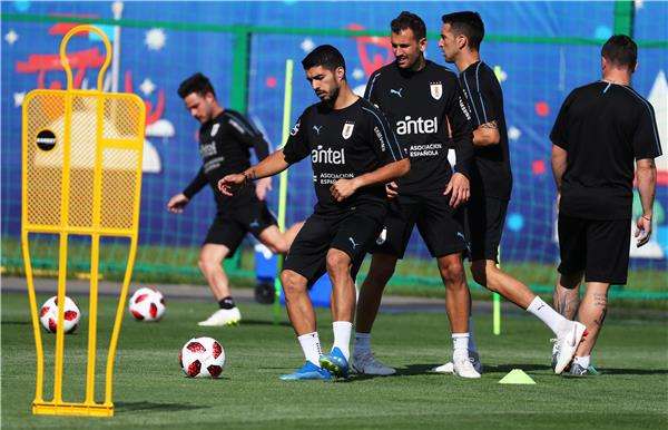 لاعبو أوروجواي