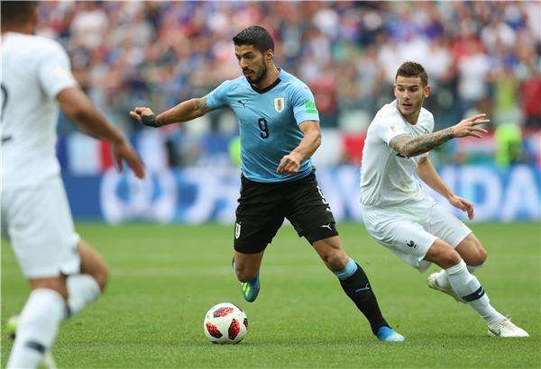 سواريز خلال المباراة