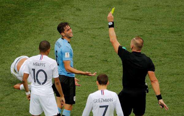 لحظة حصول بيتانكور على الإنذار