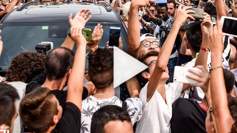 شبيه رونالدو يثير الذعر في تورينو