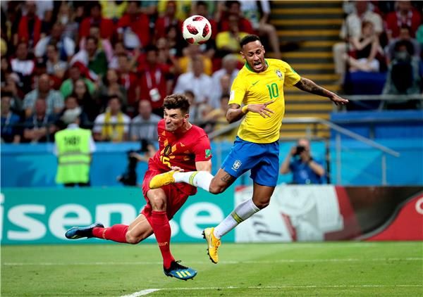 نيمار في مباراة بلجيكا