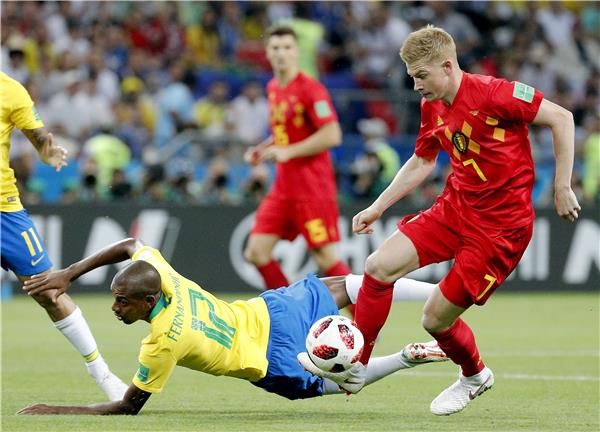 دي بروين أمام البرازيل