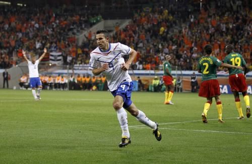 2010-06-24t191614z_01_wcb334_rtridsp_3_soccer-world_reuters