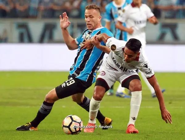 ?i=reuters%2f2017-11-23%2f2017-11-23t002609z_1473382973_rc15958626c0_rtrmadp_3_soccer-libertadores-gre-lan_reuters