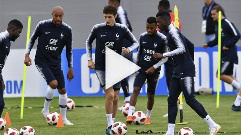 بافارد من تدريبات منتخب فرنسا