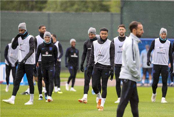 تدريبات إنجلترا - أرشيفية