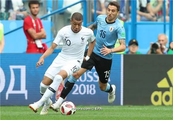 ?i=epa%2fsoccer%2f2018-07%2f2018-07-06%2f2018-07-06-06868295_epa