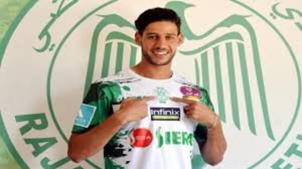 الرجاء يواصل تعزيز صفوفه