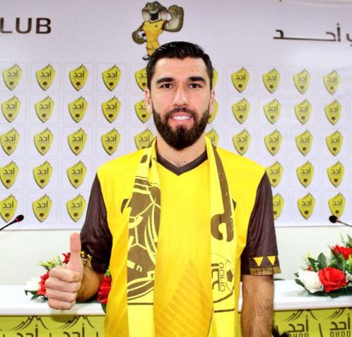 من تقديم تامر الحاج