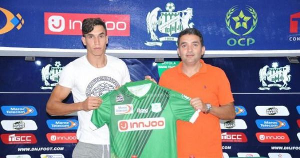 من تقديم اللاعب