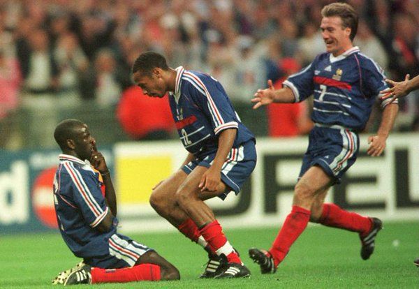 تورام محتفلا بهدفه في كرواتيا