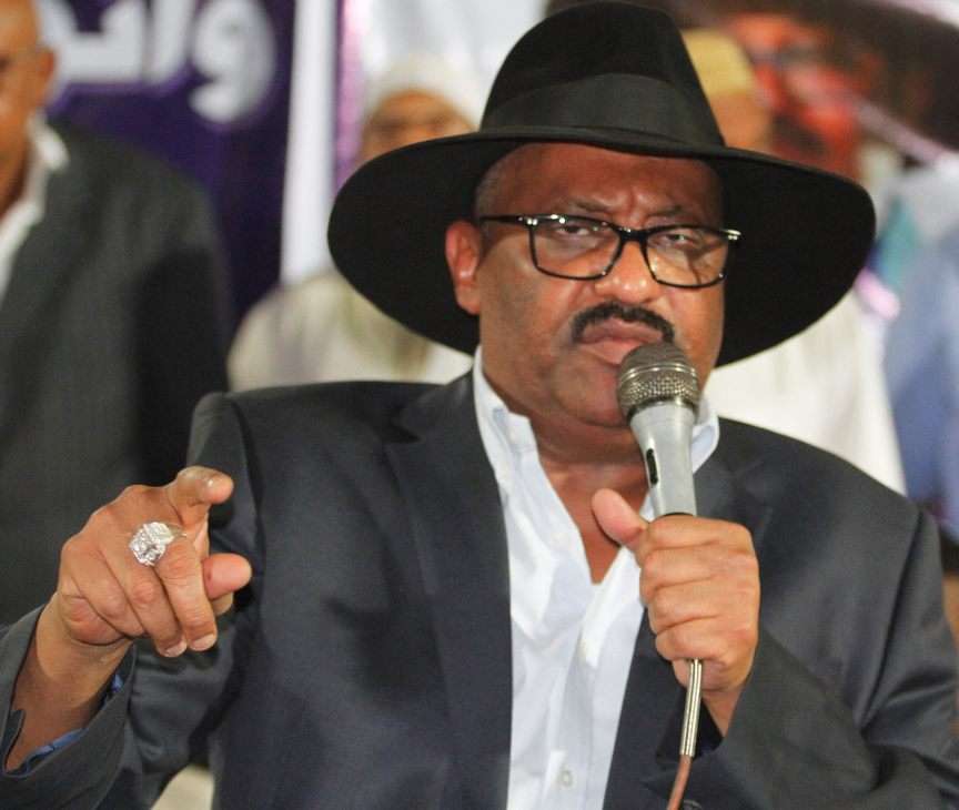 أشرف الكاردينال 