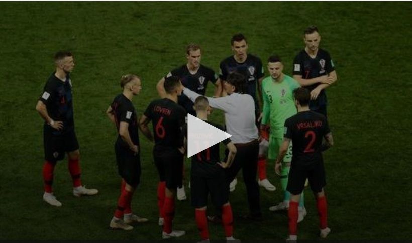 داليتش مع لاعبي كرواتيا