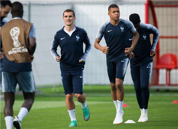 جريزمان ومبابي