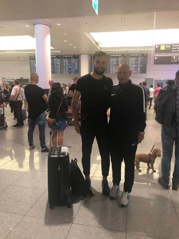 حمدي النقاز