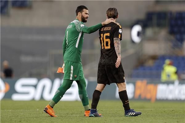 أليسون باكير