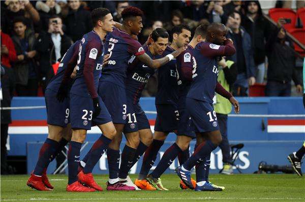 لاعبو باريس سان جيرمان