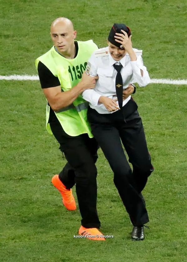 ?i=reuters%2f2018-07-15%2f2018-07-15t161543z_988390806_rc1fd7bae200_rtrmadp_3_soccer-worldcup-final_reuters