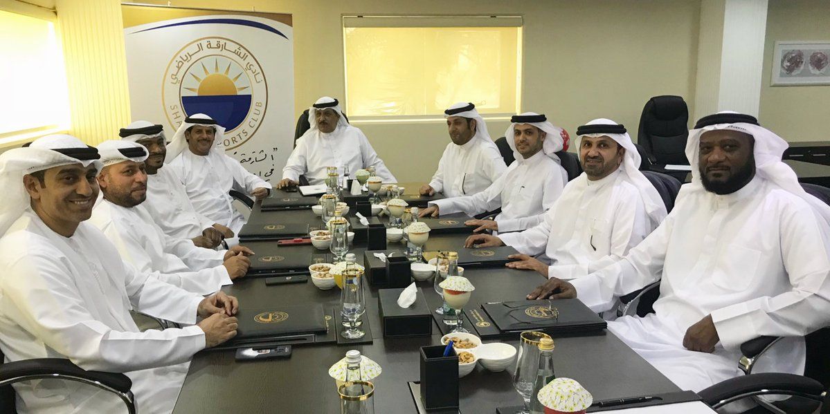 من الاجتماع