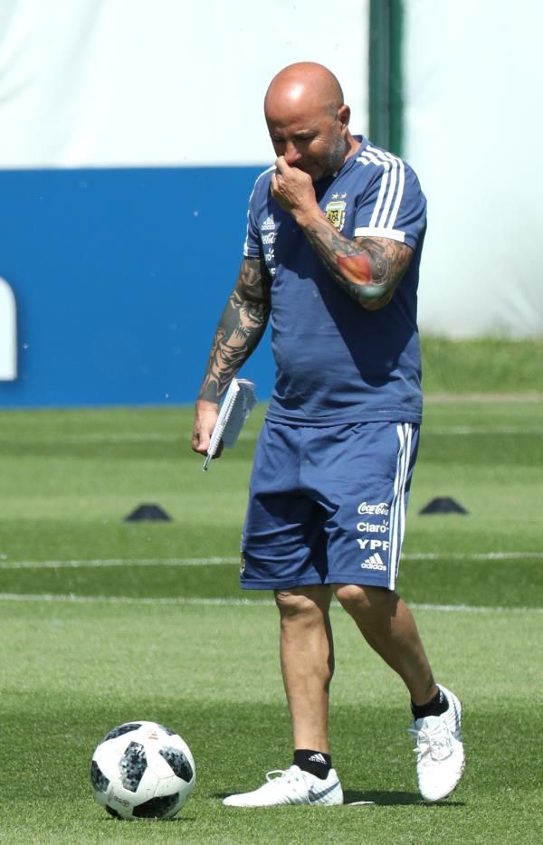 2018-06-28t085758z_2048310564_up1ee6s0owlv7_rtrmadp_3_soccer-worldcup-arg_reuters