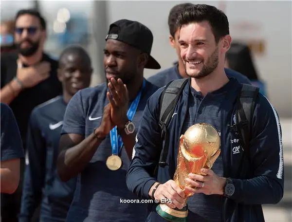 ?i=epa%2fsoccer%2f2018-07%2f2018-07-16%2f2018-07-16-06893304_epa